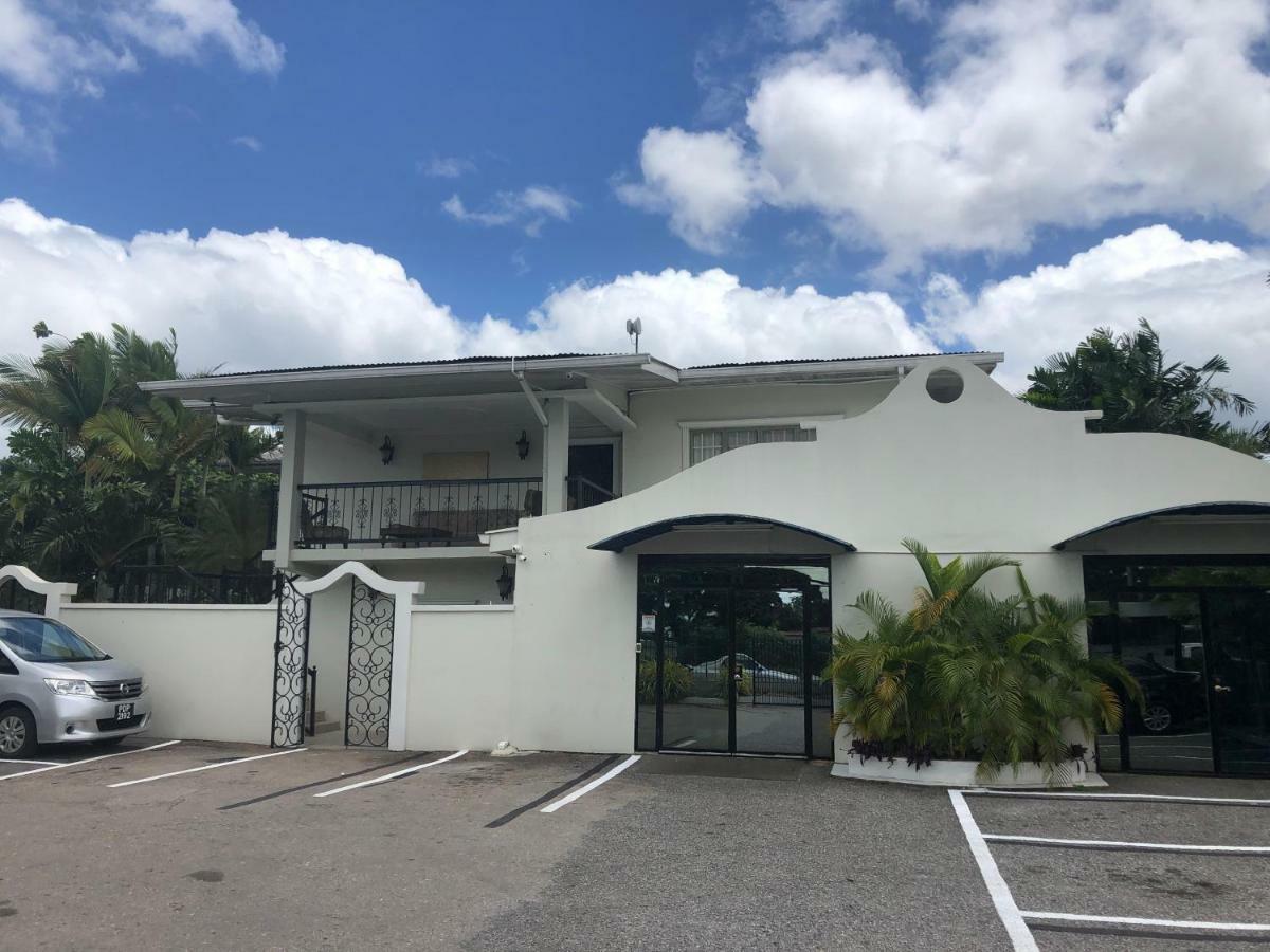 Palms Hotel Trinidad Arouca Экстерьер фото