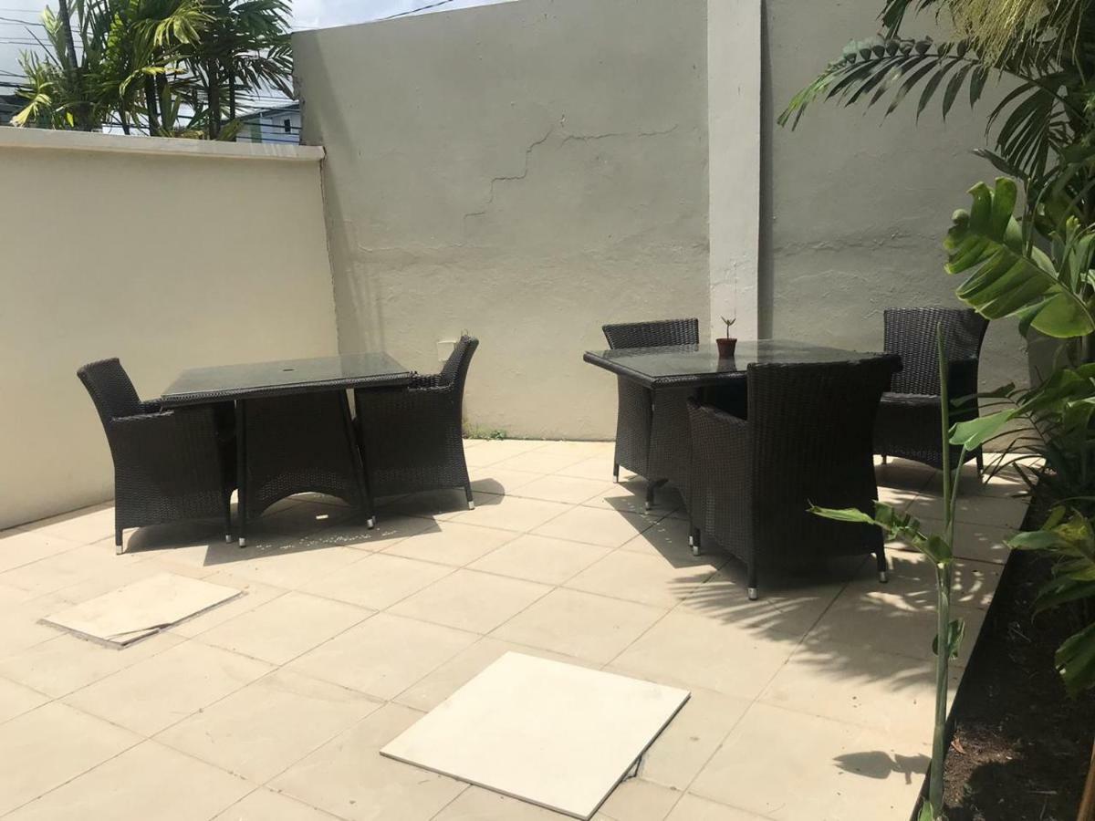 Palms Hotel Trinidad Arouca Экстерьер фото