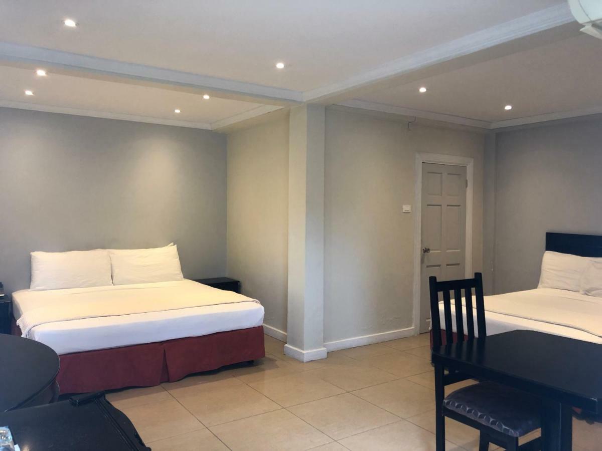 Palms Hotel Trinidad Arouca Экстерьер фото