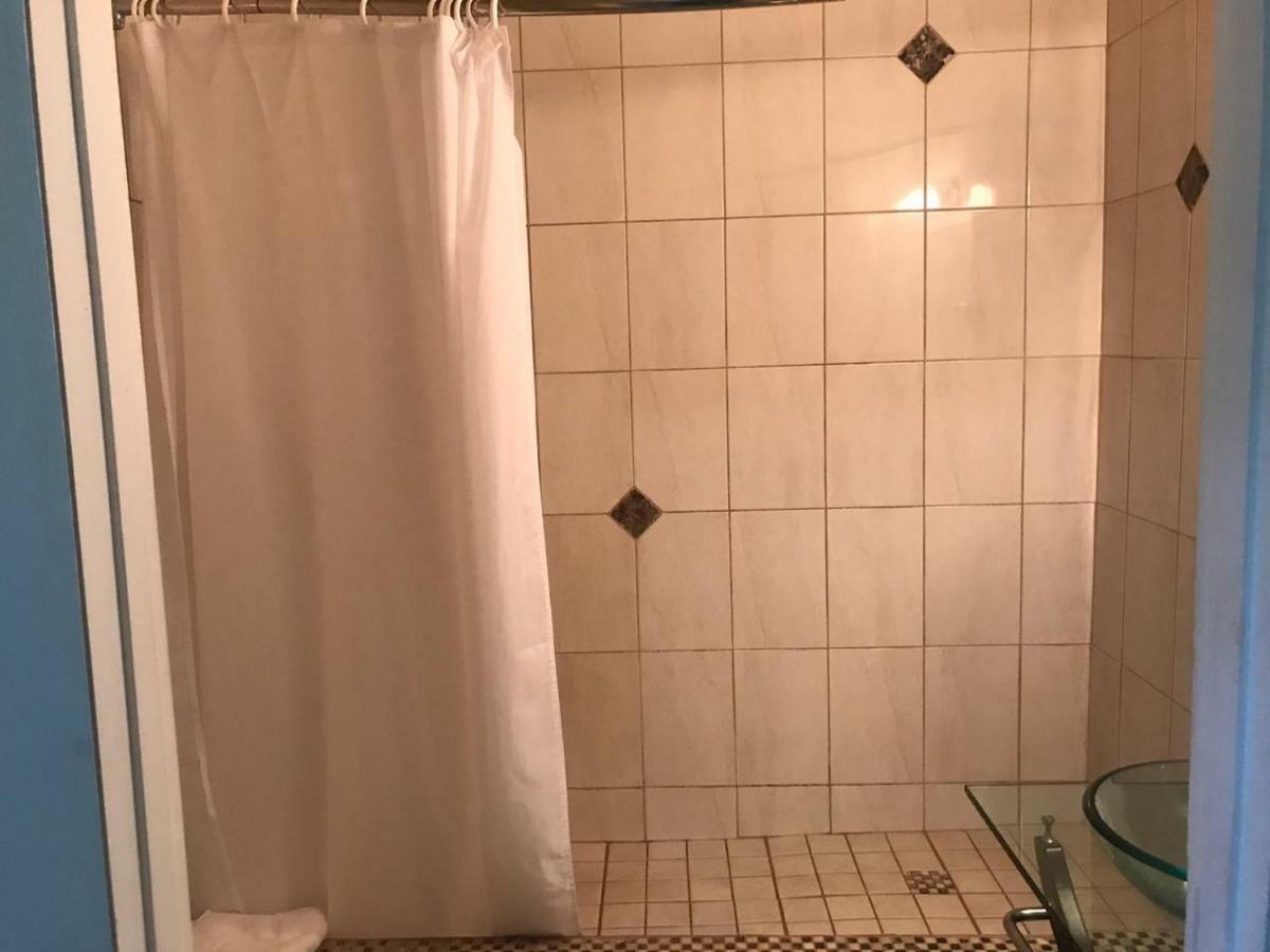 Palms Hotel Trinidad Arouca Экстерьер фото